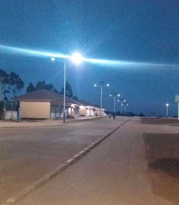 越城区非洲科特迪瓦太阳能路灯工程